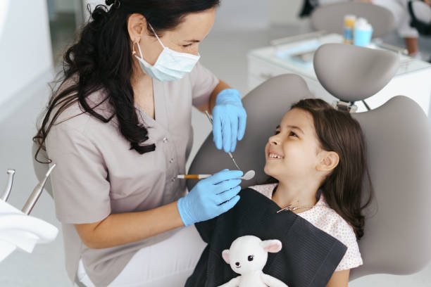 Best Broken or Chipped Tooth Repair in Le Claire, IA