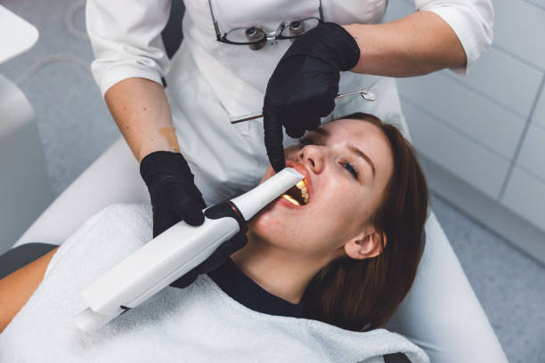 Best Emergency Treatment for Oral Infections in Le Claire, IA